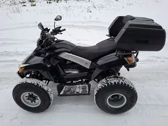 quad sym 250/251 kufer hak automat zadbany majdan królewski