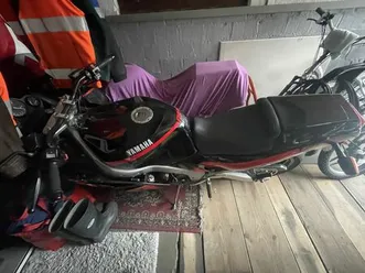 yamaha fzr 1000 mod 87/gutezustand, wenig kilometer gelaufen