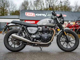 triumph street twin - ec1 special edition 900 euro 5 900 cc