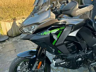 ② kawasaki versys 1100 s