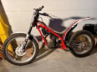 trial / trail gas gas