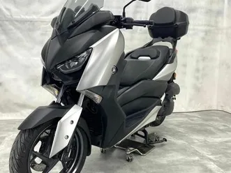 yamaha x-max