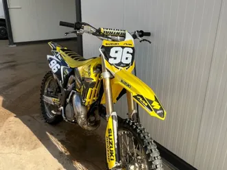 suzuki rm →