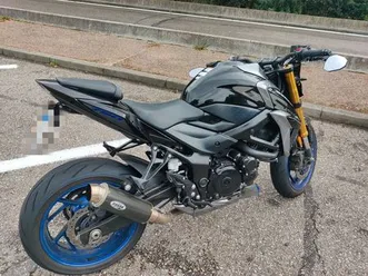 suzuki gsx - s750