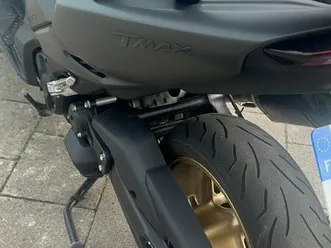 tmax 560 yamaha 2021 tech max