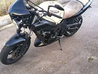 triumph 600 speed four