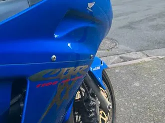 ② honda cbr 1100 xx firebird année 1999, 53 000 kms