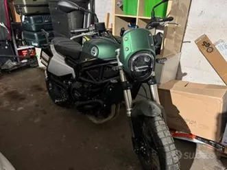 benelli leoncino 800 trail