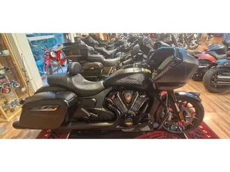 indian challenger dark horse