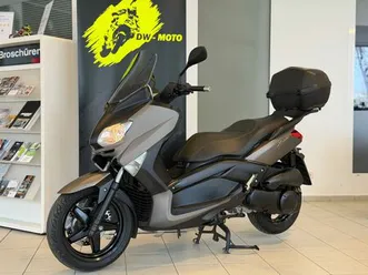 yamaha xmax 250 / abs / nur 4.627 km. / erste hand