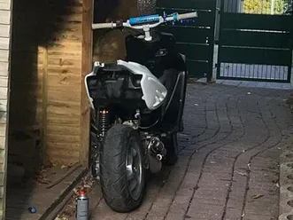 mbk booster rocket (notverkauf aufgrund platzmangel)