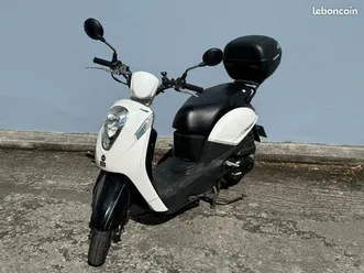 scooter sym mio 50