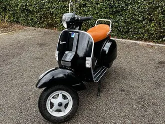 vespa 125 px