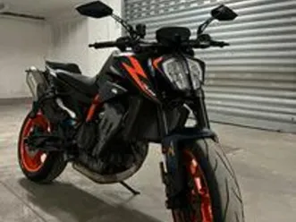 ktm 890 duke r 2023