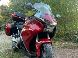 vends moto honda vfr 1200