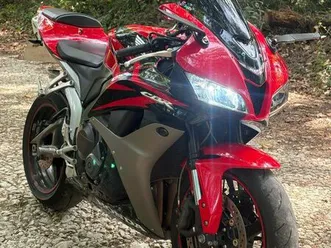 600 cbr rr