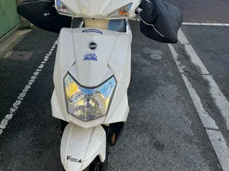 scooteur sym orbit 3