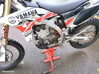 yamaha 250 cm3 wrf