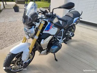 bmw r1250r style hp