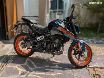 ktm 125 duke bleu 2024