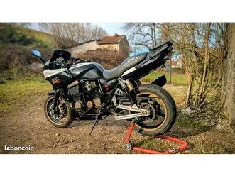 kawasaki zrx 1200s – 2001