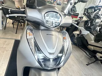 honda sh mode 125i 6821км. →