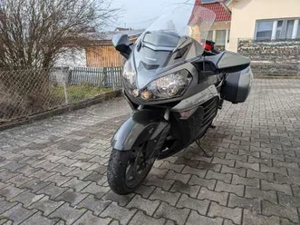 kawasaki gtr 1400