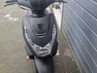 scooter peugeot