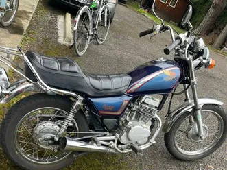 vend moto 125 honda cm