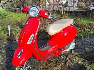 vend scooter vespa primavera