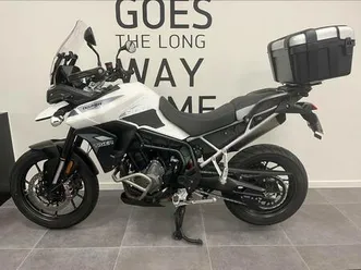 ② triumph tiger 900 gt pro