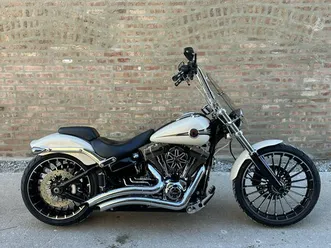 2014 harley-davidson breakout