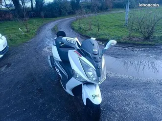 scooter sym 125 gtsi