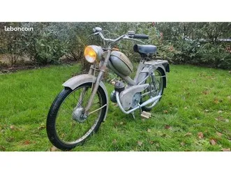 mobylette-paloma-roulante