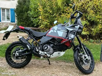 ducati désert x