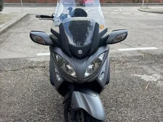 suzuki - burgman 650 executive