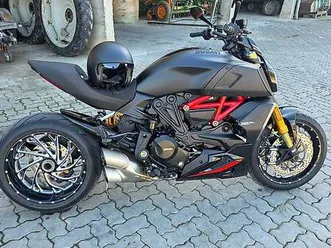 diavel 1260s canton berne -