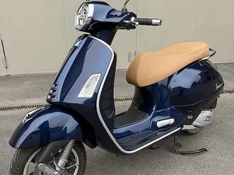 piaggio vespa gts 125 -