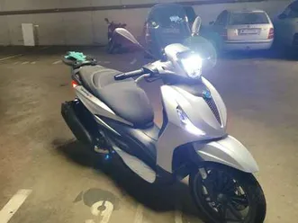 piaggio beverly 300s