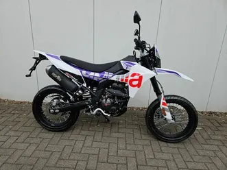 aprilia sx 125 sofort lieferbar!