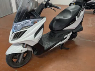 kymco g-dink 125i bianco