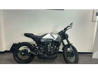 vendo brixton motorcycles crossfire 125 (2023 - 26) usata a catania (codice 9922211) - moto.it