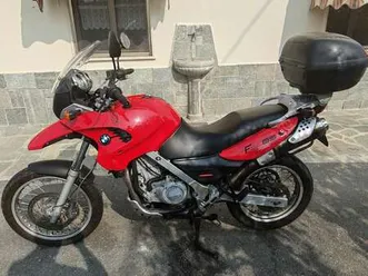 bmw f 650 gs dakar rosso