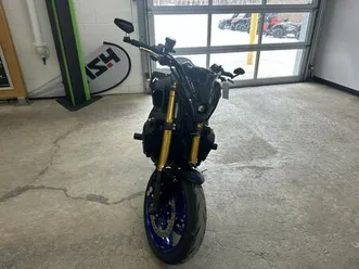 2023 yamaha mt-09 sp