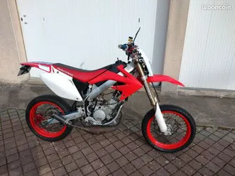 honda hm cre six compétition