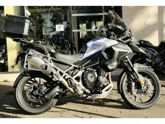 triumph tiger 1200 gt pro 2024 1160 cm3 | moto trail | 21 638 km | blanc | 75017 paris 17