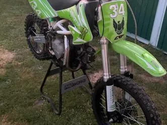 ② nitro motor 125 cc