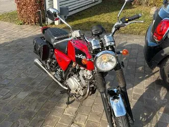 ② orcal astor 125 cc rouge