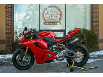 2026 ducati panigale v2 s