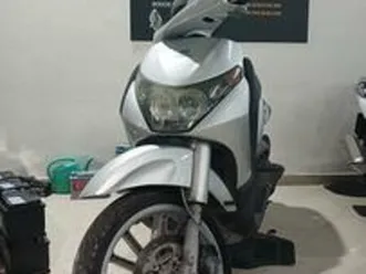 beverly 250 garanzia 12 mesi